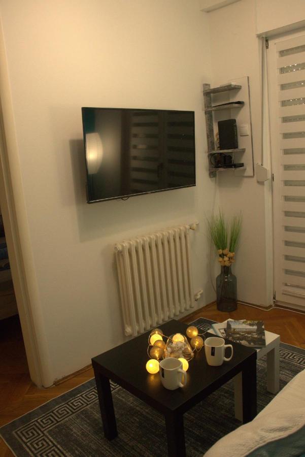 Novi Sad Apartman Tenigo ภายนอก รูปภาพ