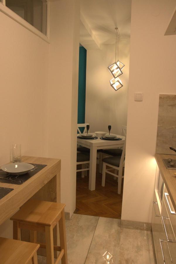 Novi Sad Apartman Tenigo ภายนอก รูปภาพ