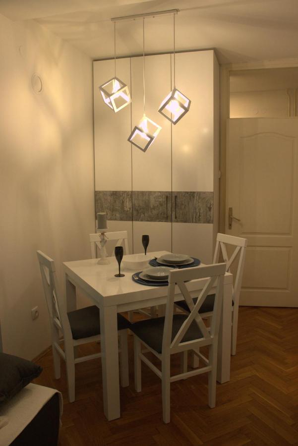 Novi Sad Apartman Tenigo ภายนอก รูปภาพ